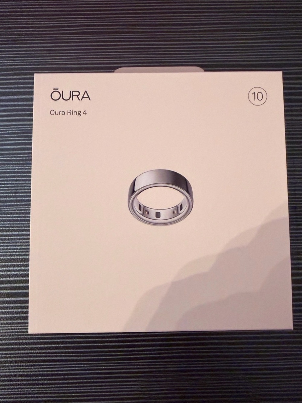 Oura Ring 4 — Silver Men’s Smart Ring (Size 10)